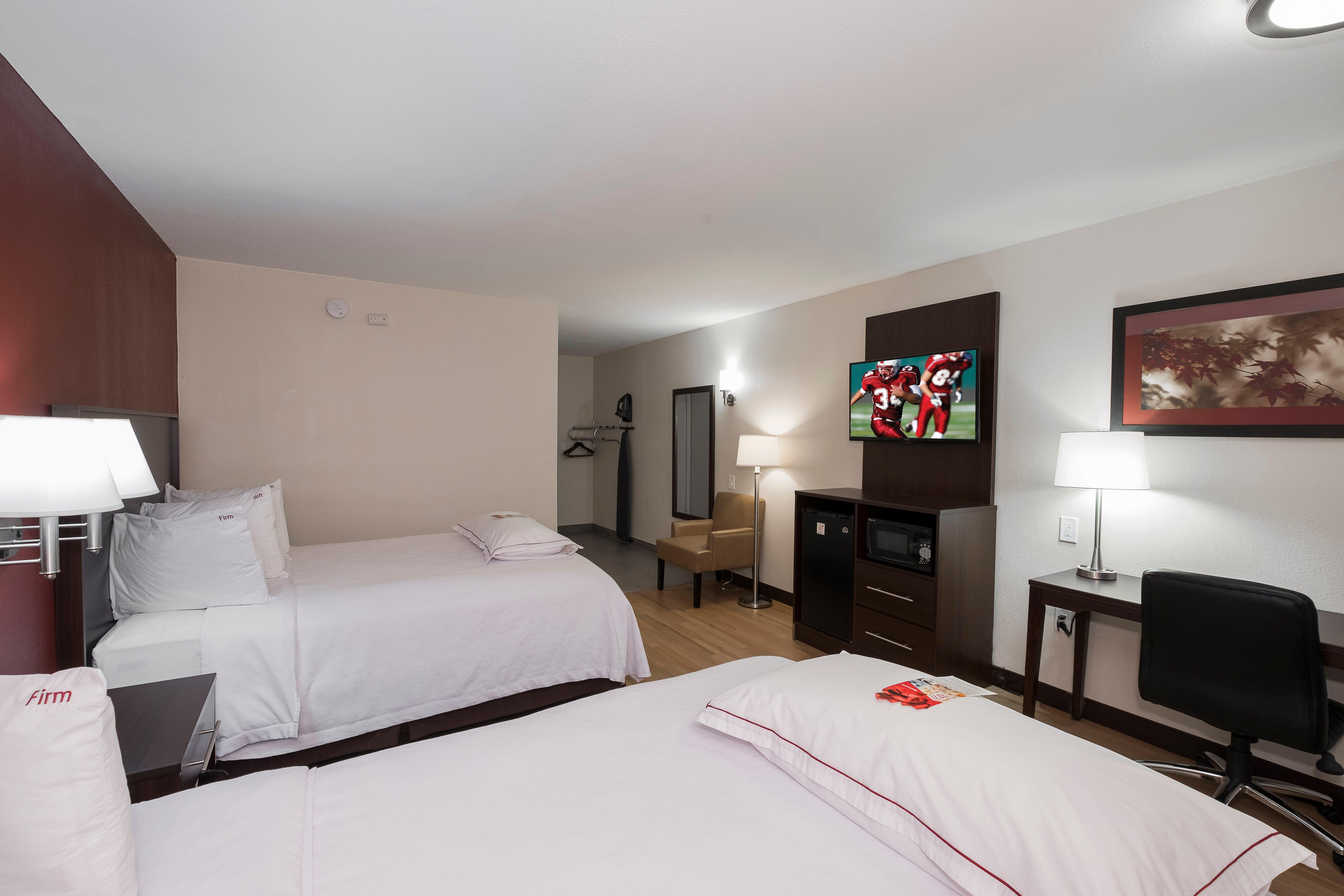 Red Roof Inn Plus+ Poughkeepsie Ngoại thất bức ảnh