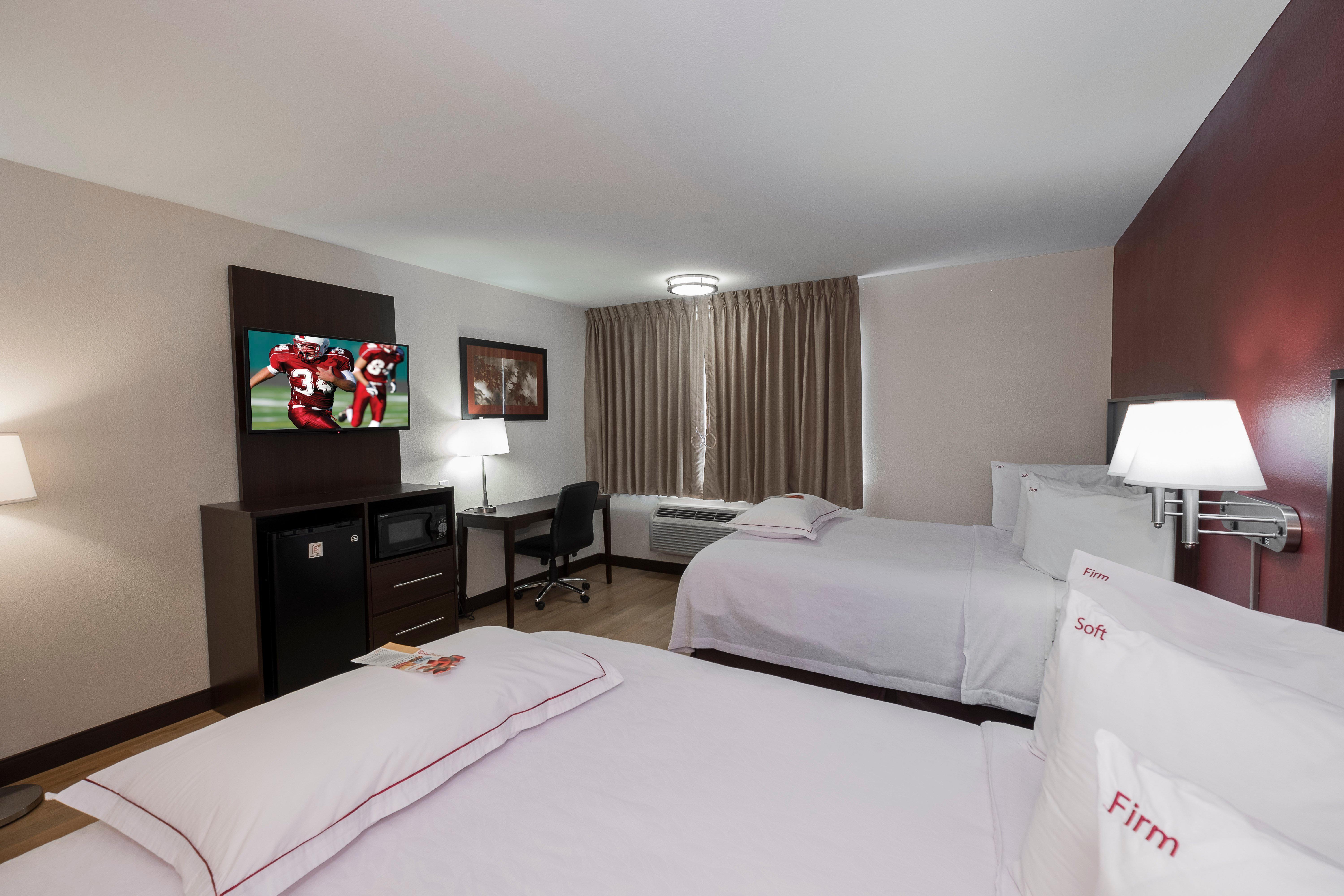 Red Roof Inn Plus+ Poughkeepsie Ngoại thất bức ảnh