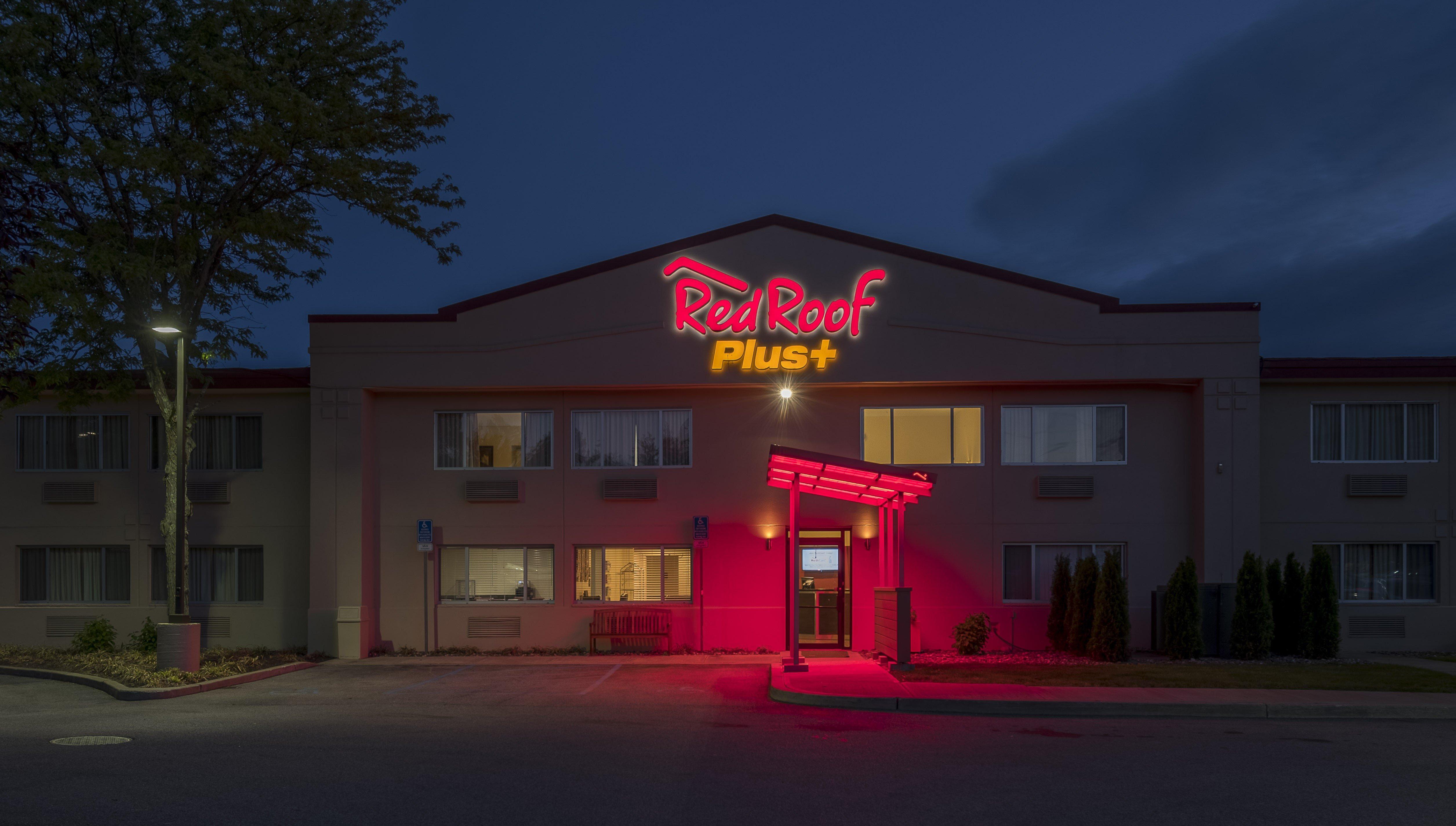 Red Roof Inn Plus+ Poughkeepsie Ngoại thất bức ảnh