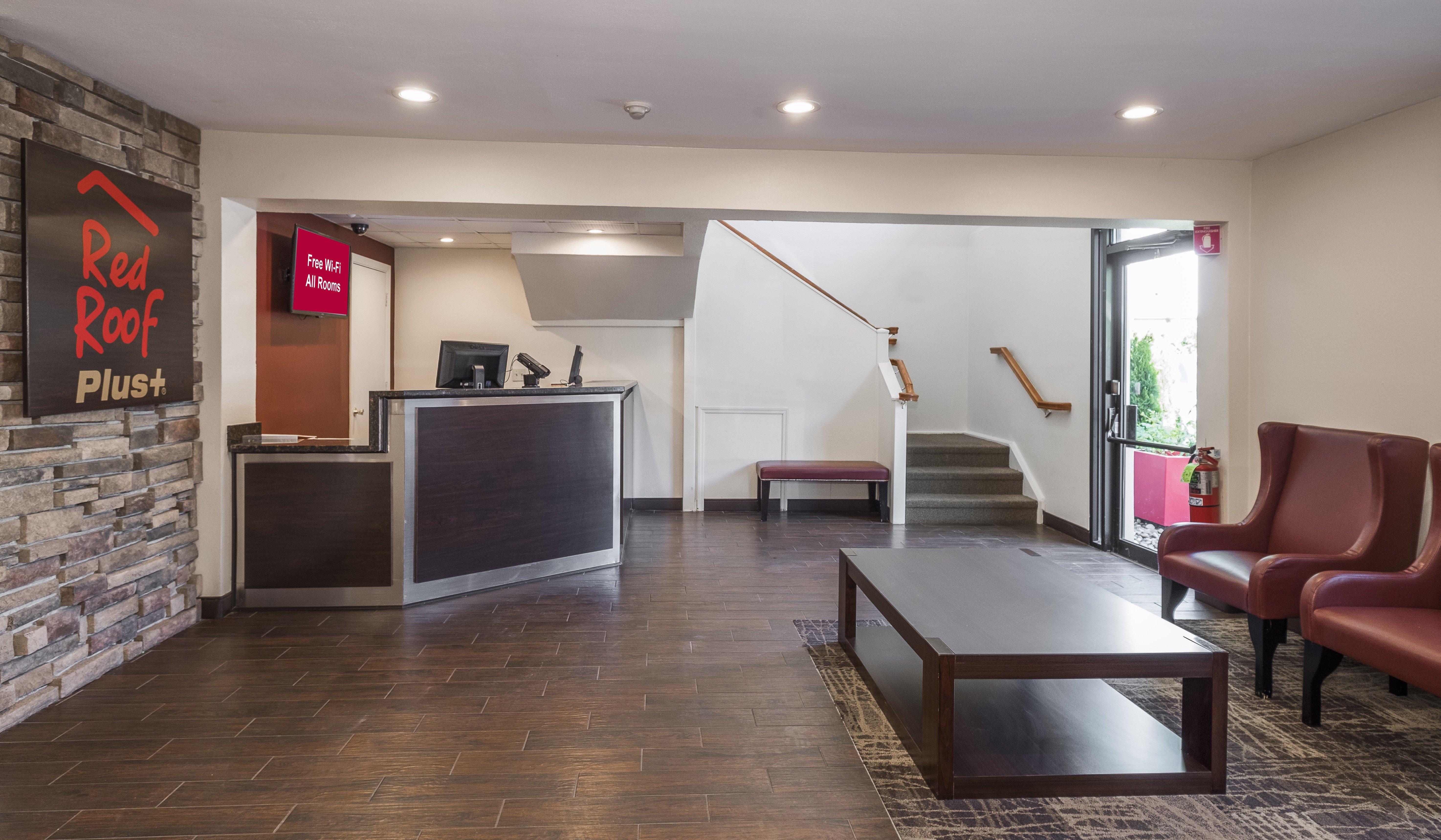 Red Roof Inn Plus+ Poughkeepsie Ngoại thất bức ảnh