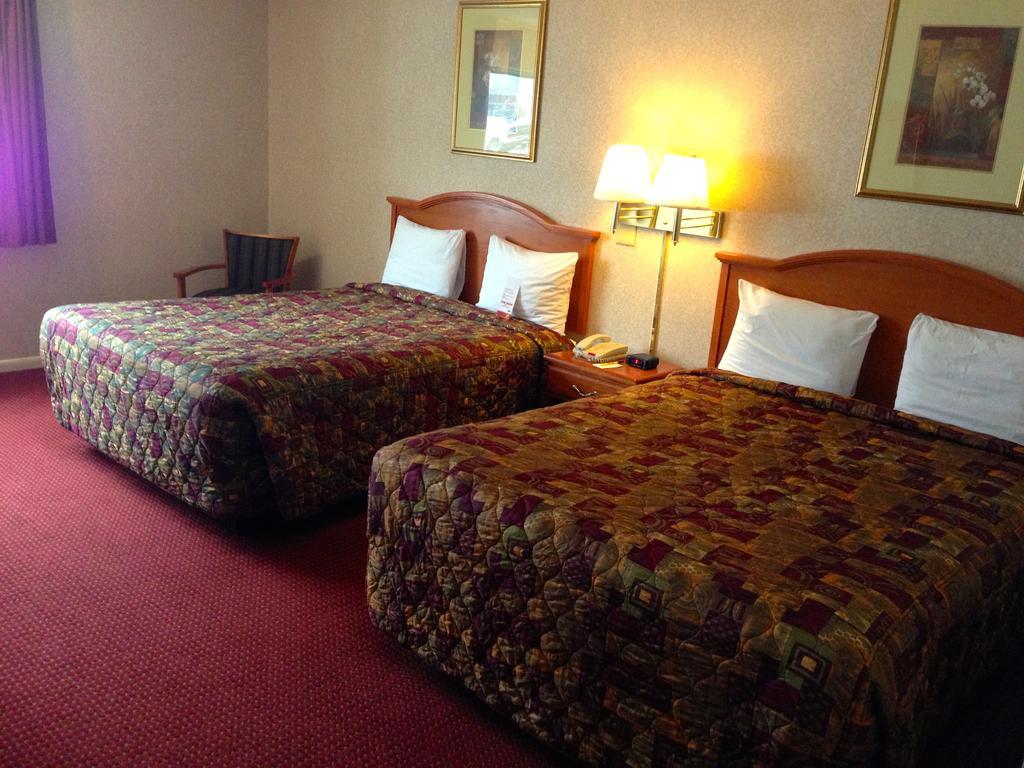 Red Roof Inn Plus+ Poughkeepsie Phòng bức ảnh
